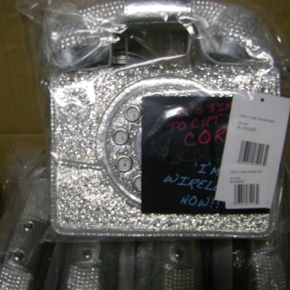 Betsey Johnson Kitsch Million Stars Silver Phone Crossbody Bag New Sealed - Picture 13 of 16